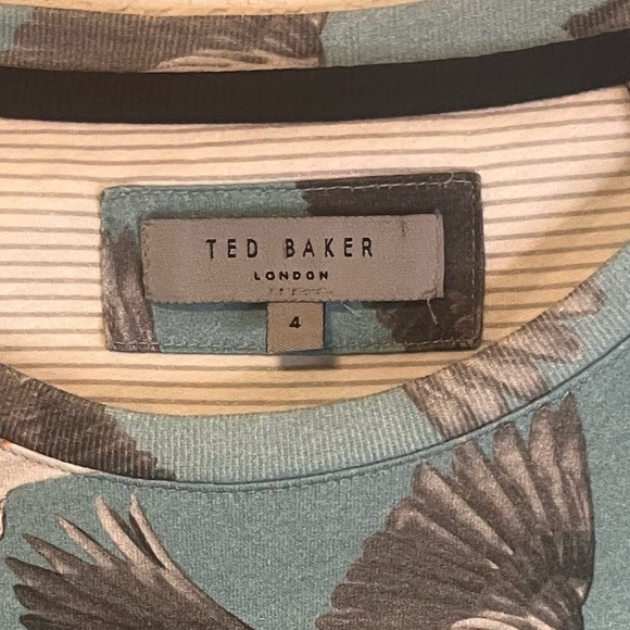 Ted Baker Men Short Sleeved Light Blue Heron Printed T-Shirts SZ 4 - Picture 9 of 10